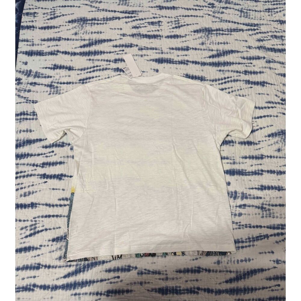 Museum of Fine Arts Boston X Uniqlo Mountain Village T-Shirt - Picture 3 of 3